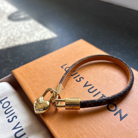 Brand new, never before worn…Louis Vuitton Crazy In Lock Bracelet